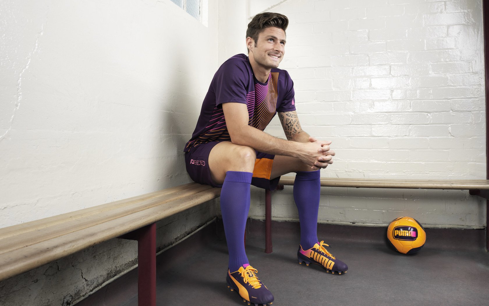 日本队球员突破极限,创造奇迹!,日本球员在各大联赛